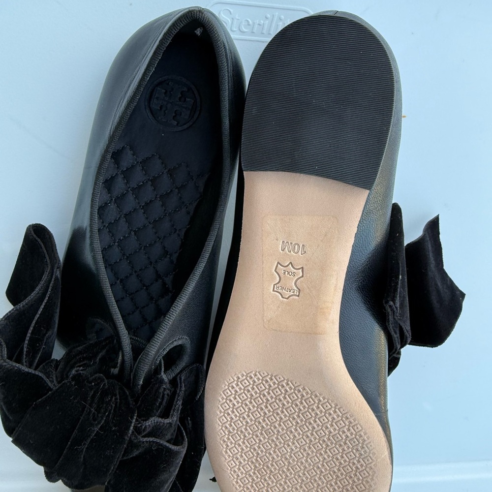 Tory Burch Black Velvet Bow Clara Flats Size 10M - Picture 6 of 7